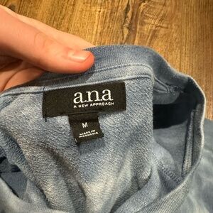 Blue and white kind of tie-dyed shirt size M Ana